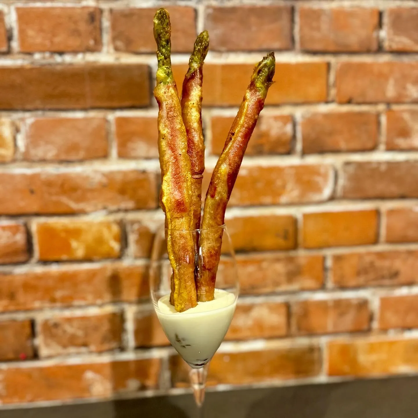 ハッピーアワーやってます🍺